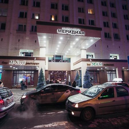 Congress Hotel Meridian Murmansk Esterno foto