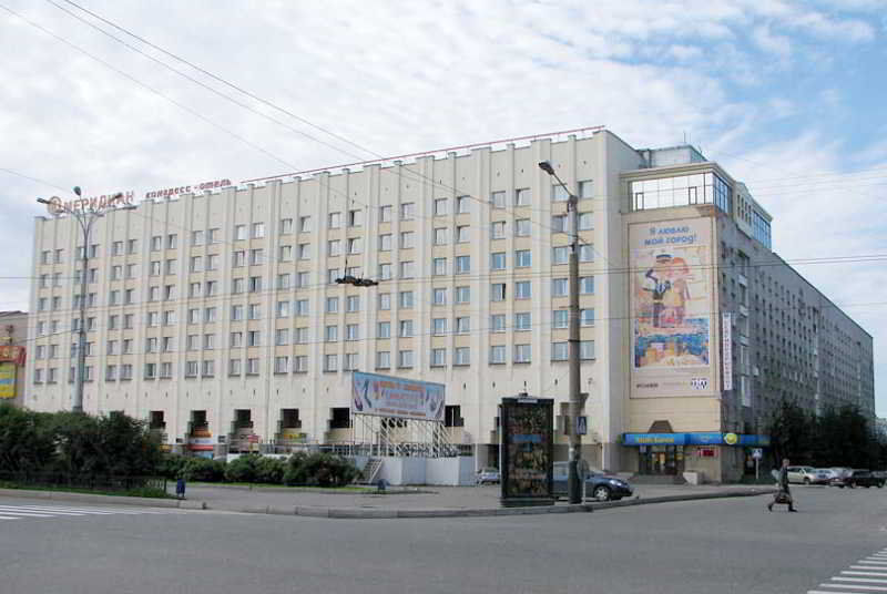Congress Hotel Meridian Murmansk Esterno foto